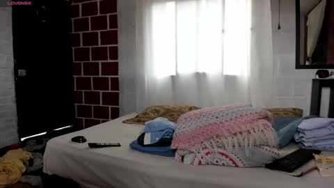 Kim  Yuk online show from November 12, 5:57 pm