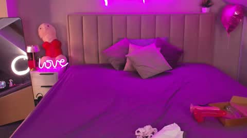 Snapshot of kimberlly_smith chatting on March 2, 11:55 pm kimberlly_smith online show from March 2, 11:55 pm