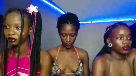 Kimberly online show from November 30, 3:16 pm