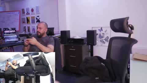 Snapshot of kimberly_clars chatting on October 19, 7:14 pm Kimberly 1200-1900 GMT-5 online show from October 19, 7:14 pm