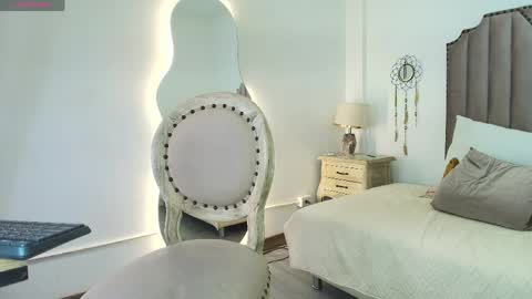 Snapshot of kimberly_colle7 chatting on April 9, 6:19 am kimberly colle7 online show from April 9, 6:19 am