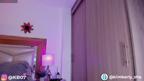 kimberly shaw online show from March 18, 7:06 pm