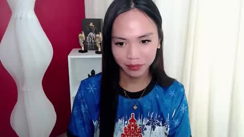 Snapshot of kimberly_tart chatting on March 24, 10:37 pm Kimberly online show from March 24, 10:37 pm