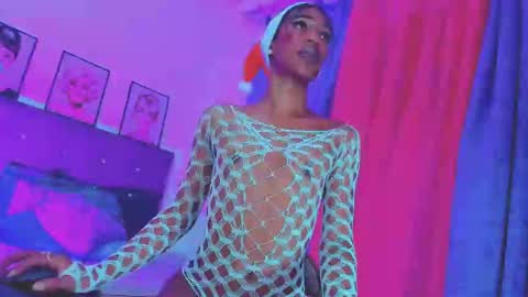 Your Queen KIM online show from December 24, 3:26 pm