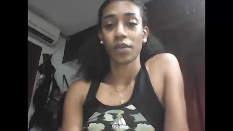 Your Queen KIM online show from December 31, 2:40 am