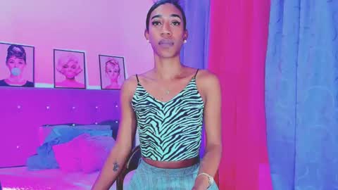 Your Queen KIM online show from January 11, 11:23 am
