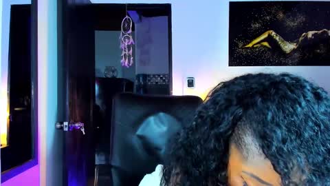 Snapshot of kimberlybanks2 chatting on January 8, 12:05 pm Kimberly Banks online show from January 8, 12:05 pm