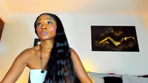 Kimberly Banks online show from November 26, 10:05 am