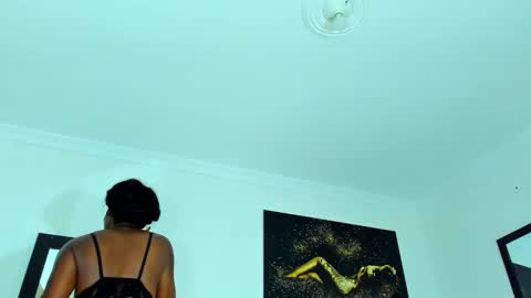 Kimberly Banks online show from February 26, 10:03 am