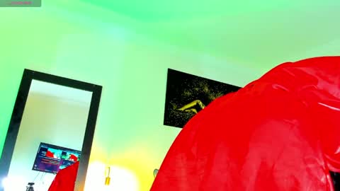 Kimberly Banks online show from April 15, 10:22 am