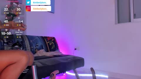 Snapshot of kimberlykors_ chatting on January 15, 10:42 am Kimberly online show from January 15, 10:42 am