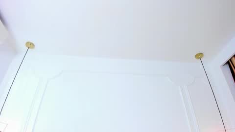 Kimberlyn online show from February 19, 1:40 pm