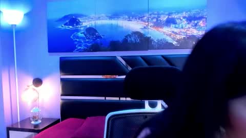 Kimberly Villalobos online show from February 13, 11:28 am