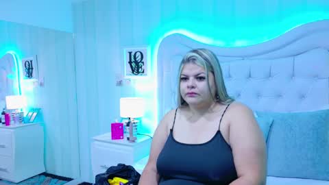 Snapshot of kimbrookss chatting on October 21, 10:49 am KimBrooks online show from October 21, 10:49 am