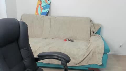 Snapshot of kimiacandy chatting on December 2, 6:52 am Albina sexy online show from December 2, 6:52 am