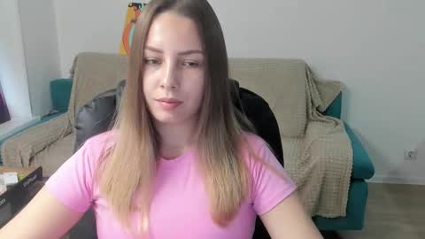 Snapshot of kimiacandy chatting on December 3, 11:30 am Albina sexy online show from December 3, 11:30 am