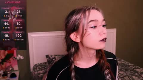 Snapshot of kimiko_luv chatting on November 29, 9:07 pm Kimiko online show from November 29, 9:07 pm