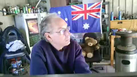 Snapshot of kimintheshed chatting on June 6, 2:27 am kimintheshed online show from June 6, 2:27 am