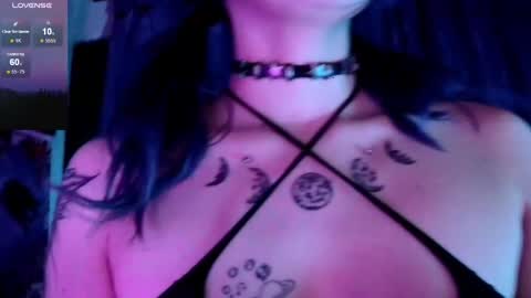   online show from September 9, 2:05 pm