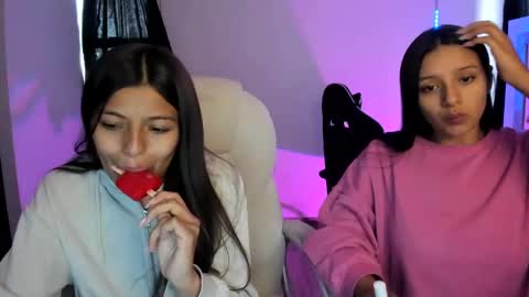 kimmi online show from January 26, 9:51 pm