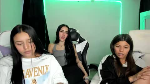 kimmi online show from February 20, 11:10 pm