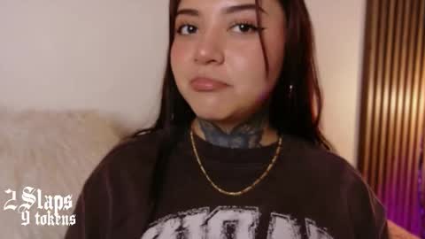     online show from March 14, 11:26 am