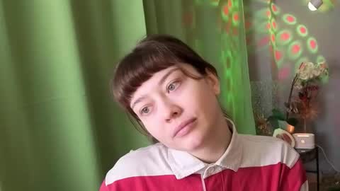 kina_ka online show from December 4, 7:06 am