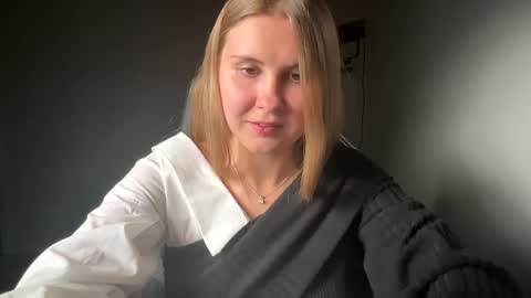 Snapshot of kinci06 chatting on March 7, 10:54 pm kinci06 online show from March 7, 10:54 pm