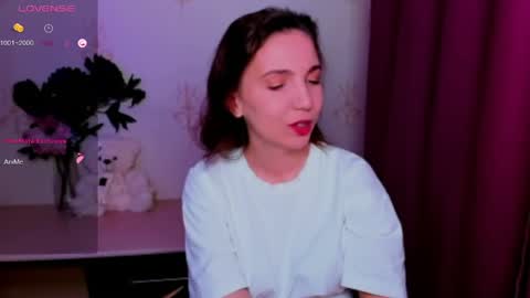 Hazel online show from May 20, 1:45 am