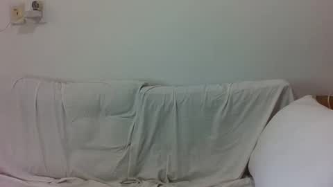 Snapshot of kinftt chatting on February 10, 2:48 pm kinftt online show from February 10, 2:48 pm