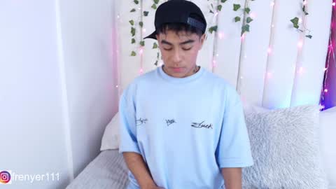 king  help me reach 100 likes online show from January 5, 3:00 am