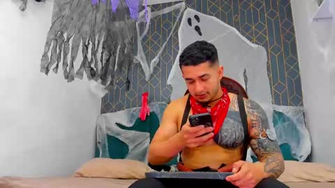 Angel Falconer online show from October 10, 2:10 am