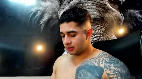 Angel Falconer online show from November 22, 2:21 am