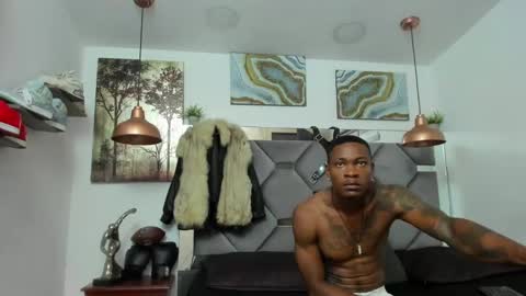 HOT MEN BLACK online show from December 4, 3:54 pm