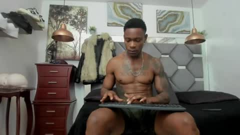 HOT MEN BLACK online show from June 8, 1:33 pm
