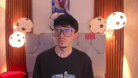 King  online show from July 8, 11:58 am