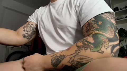 Snapshot of king_master_juan chatting on December 4, 5:33 pm The Best Master online show from December 4, 5:33 pm