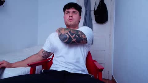 Snapshot of king_master_juan chatting on October 23, 5:01 pm The Best Master online show from October 23, 5:01 pm