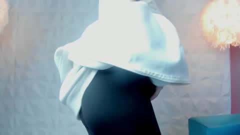 Snapshot of king_n_kathe_ chatting on June 19, 1:26 pm King Kathe online show from June 19, 1:26 pm