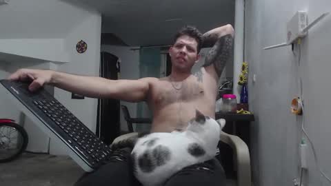 king_russo online show from October 22, 11:37 pm