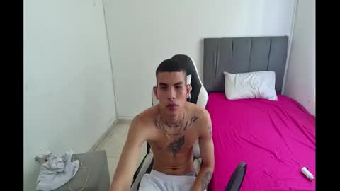 king_warlord online show from April 5, 6:49 pm