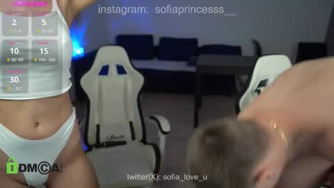 Snapshot of kinga_da_vinci chatting on October 21, 12:55 am SOFIA online show from October 21, 12:55 am