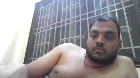 kingalpines1 online show from October 13, 6:52 pm