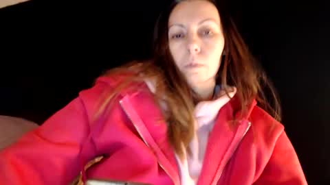 sexysexyhotwetpinkredpussy online show from March 6, 7:54 pm