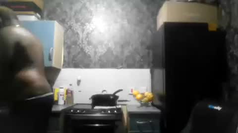 Kingcumcusted online show from July 29, 11:47 pm