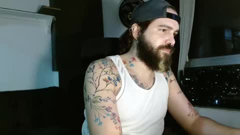 Snapshot of kingcat420 chatting on October 26, 4:07 am Jake online show from October 26, 4:07 am