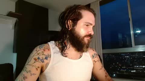 Snapshot of kingcat420 chatting on November 19, 10:54 pm Jake online show from November 19, 10:54 pm