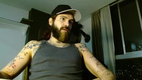 Snapshot of kingcat420 chatting on May 5, 2:08 am Jake online show from May 5, 2:08 am