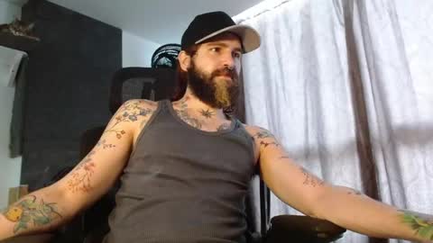 Snapshot of kingcat420 chatting on May 17, 5:42 pm Jake online show from May 17, 5:42 pm