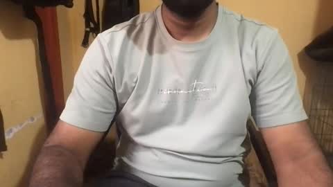 Snapshot of kingcobra_08 chatting on October 29, 8:27 am kingcobra_08 online show from October 29, 8:27 am